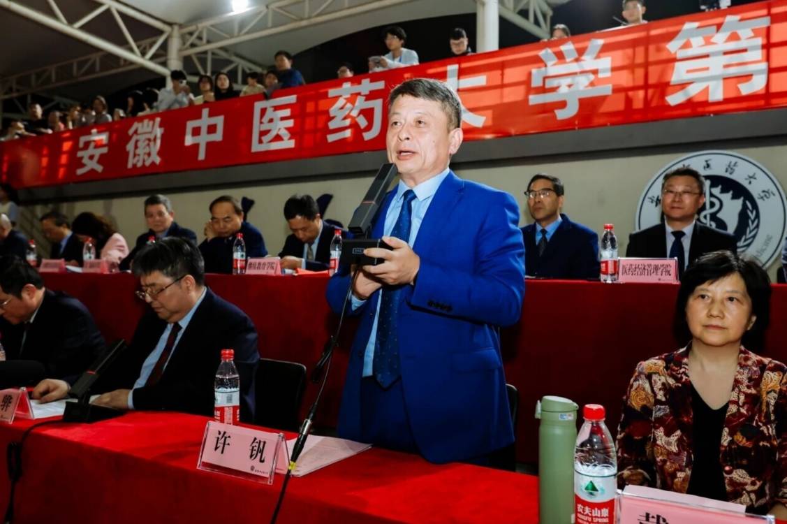 �������tˎ��W����e�k��\�ӕ�