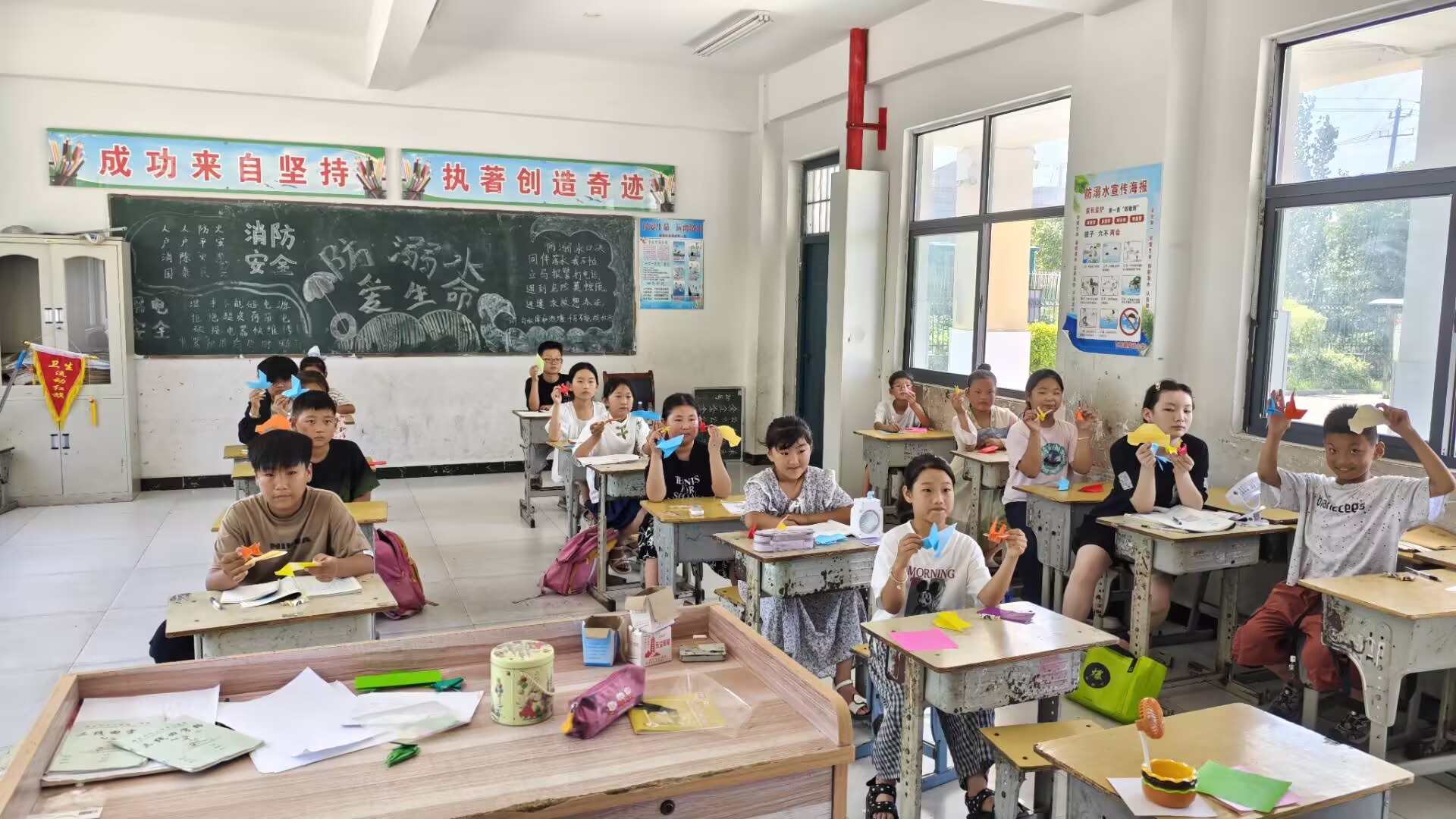 ϷʴW(xu)l(xing)F(tun)(du)СW(xu)ֹcӰĽů