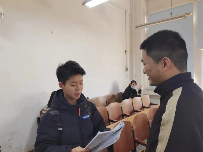 ���ֱ�������r�aƷ�N�ۣ����M���ڴ������ԃr���c�\�ŷ���