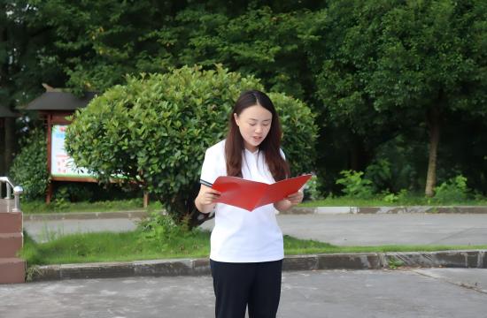 󼪴У(lin)φ(dng)(hu)(sh)` Ll(xing)dD