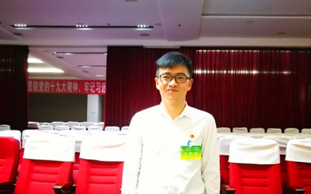 �������ӷ���(w��)�������ഺԓ�е�ģ��