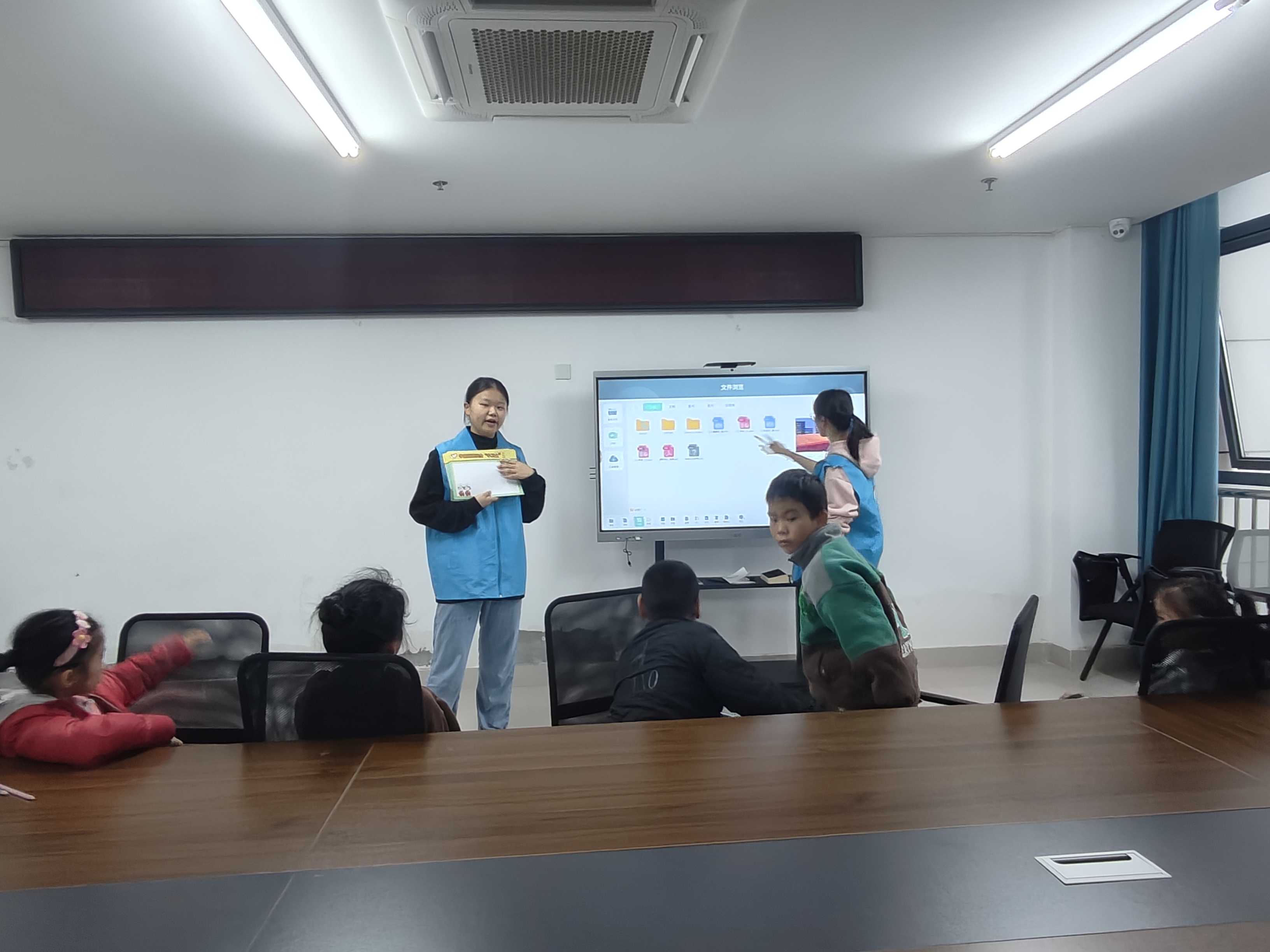 �ܵ���ȫ��ͯ�Ĺ���