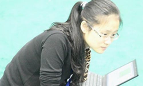 ʷ�����挍�ɐ۵Ĺ���СŮ��