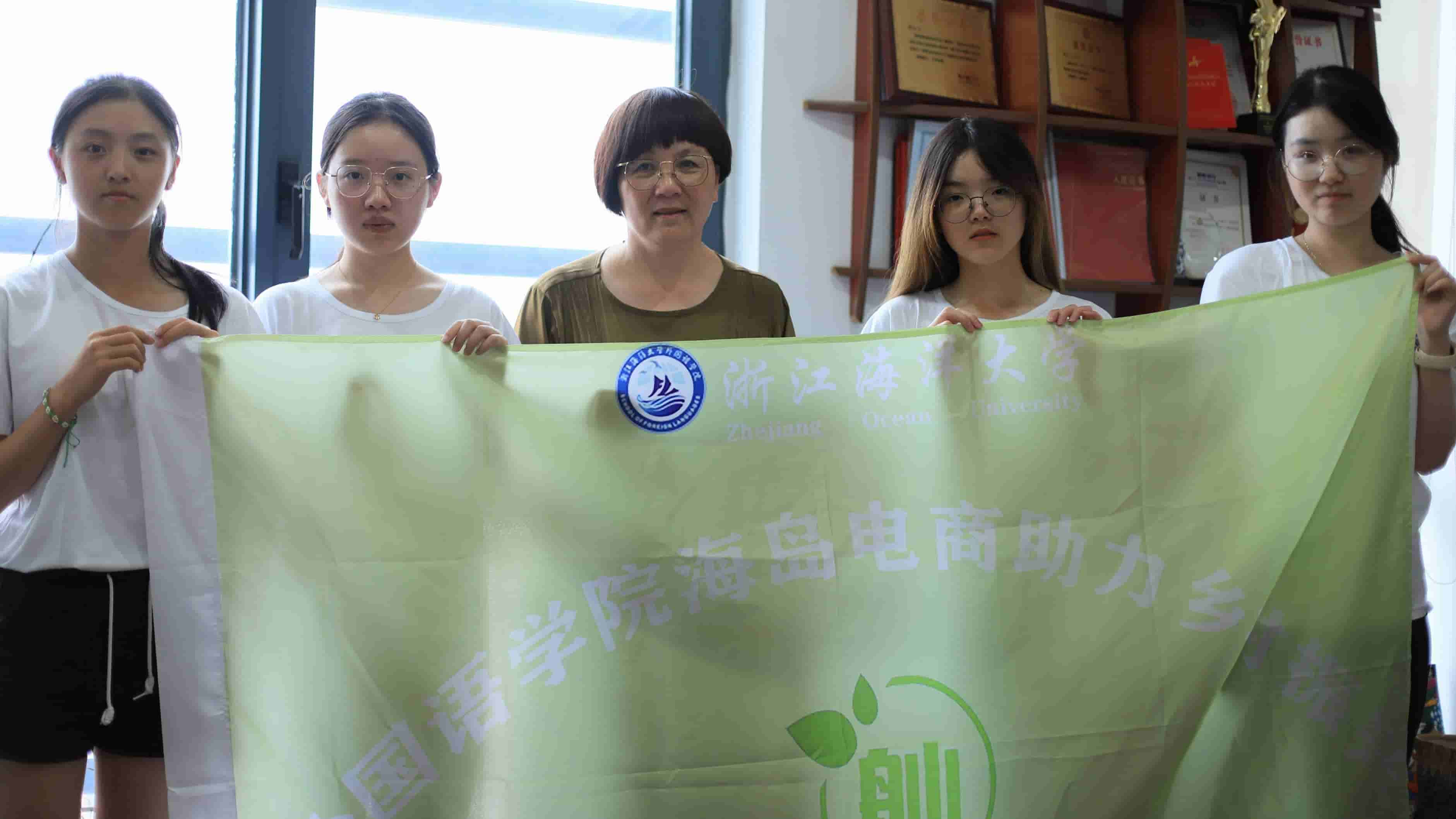 ���z�Ļ�����������ܸ��õ؂��аlչ