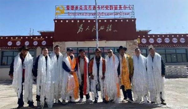 ���r��ǰ�صĹ����ߺͽ��O��