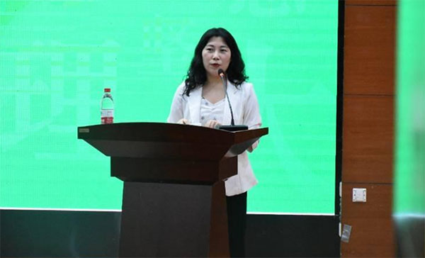 �W������У�ѣ��Զ���������