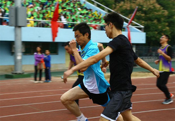 ��ʮ����������ȼِ���ϵ��ഺ