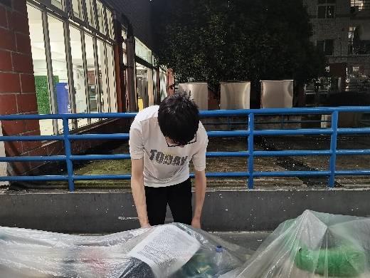 ���R�F(tu��n)�W(xu��)�_(k��i)չ����(x��)��ռ����������