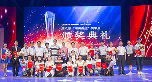 �M�ώ�����WФ־܊���Ѹж�֮�� �������W֮��