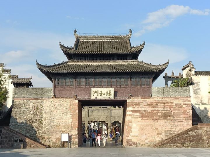 �l����̎���l�飬�l�ԱM�^�ǂ���