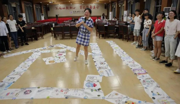 ����ƫ�h(yu��n)�l(xi��ng)��11���һȺ���ӌ�(sh��)�F(xi��n)��(m��ng)��