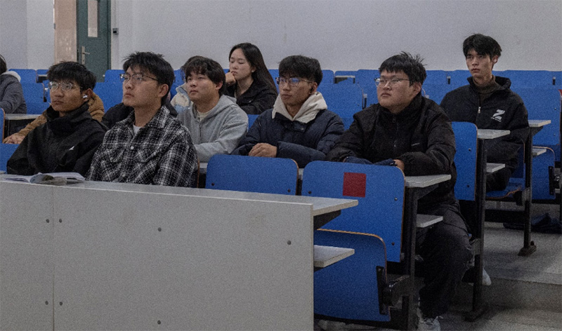 У��(n��i)(li��n)�����v��������������ԣ��������B(t��i)���o(h��)��