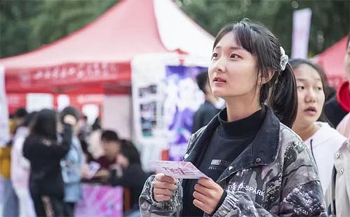 �ഺ���(sh��)������y��