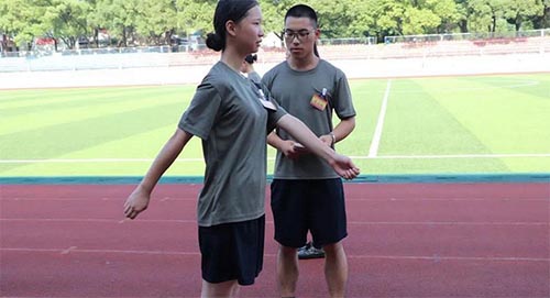 ͻ�����ң����ړ���