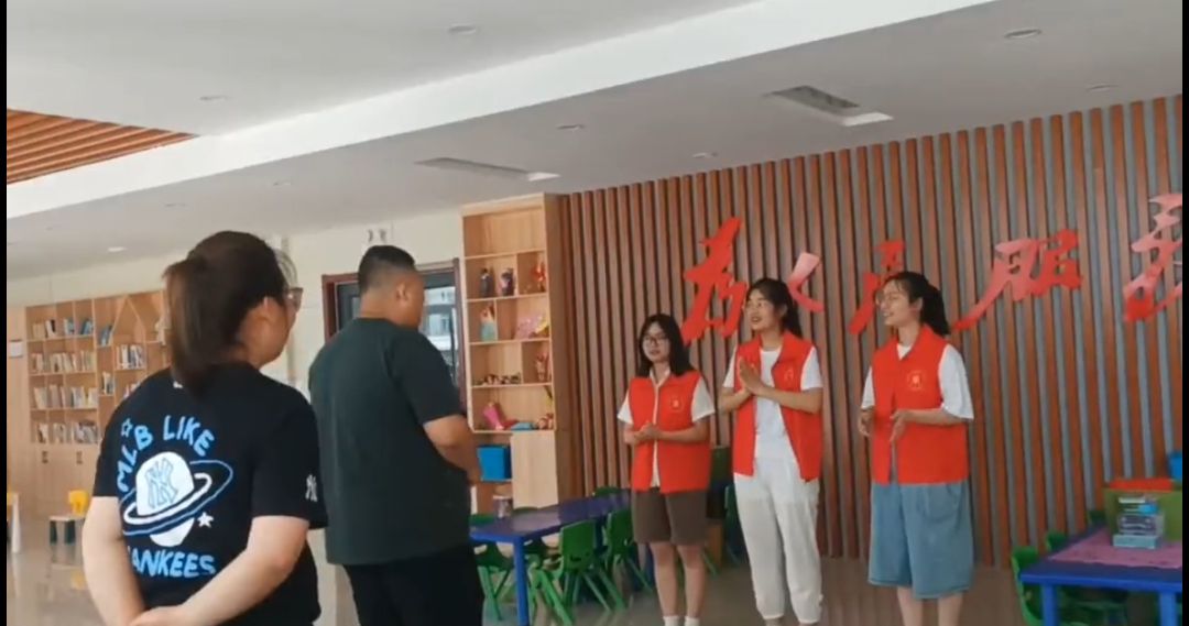 ����L�������S�(zh��n)�F(tu��n)ί��ӛ�R�g