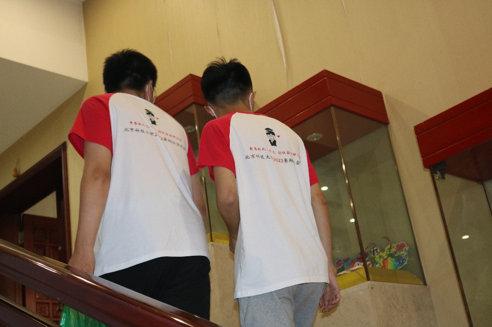 �������������՞��^