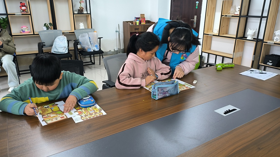 �D��־Ը����ͬͬ�W��һ����ɌW���΄ՆΡ����ꝍ�z