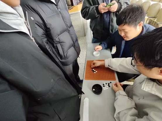 ƅf(xi)(hu)ek У@(zhn)ِ y(tng)ˇ`»