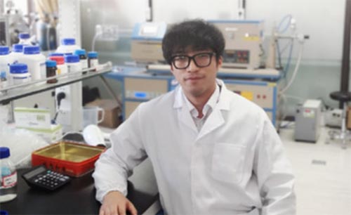 ���Ŀ����ʸ߷壬�Ԃ�����������������b���ڌ��L