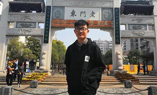 �t�t���ӣ��޼��Ծ�