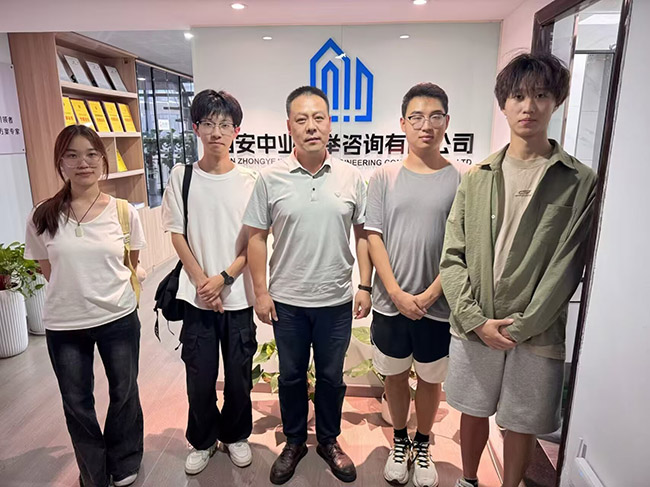 ]늴W(xu)ഺ Ƅ(chung)`h`MҲ(chung)e_I(y)֮̽