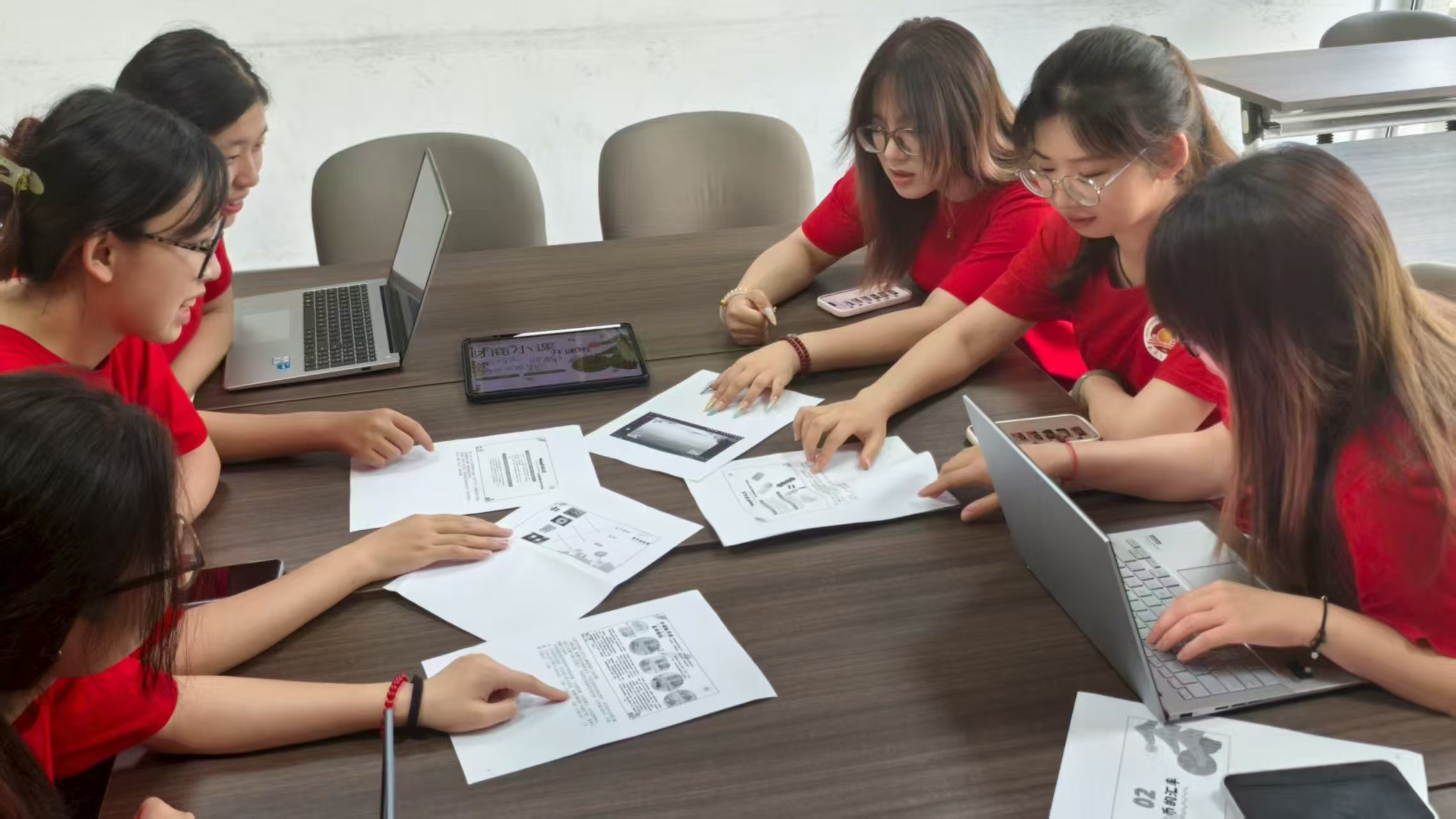 Ͼؔ(jng)W(xu)Nѿ?qun)l(xing)ͯؔ̆ɰL