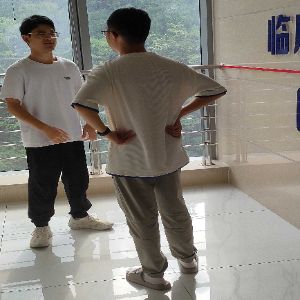 ���M���ӣ���ԒУ��