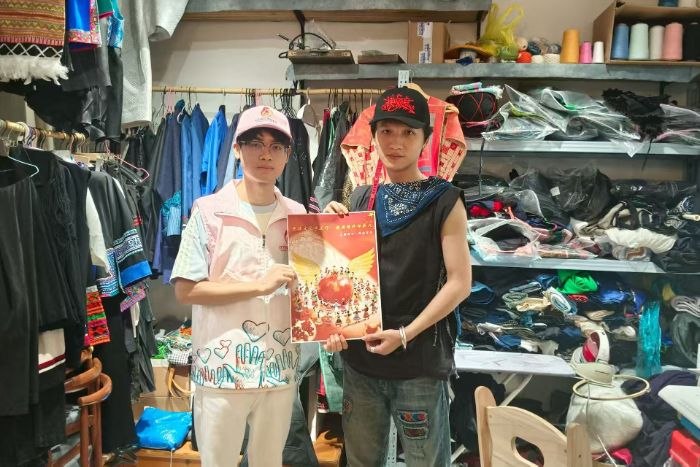 ʯ��ͬ��̽��퍣��ഺ���������z�����ώ�̩Ժ�tʯ��־Ը꠸��V���ό��`�������Ļ�����