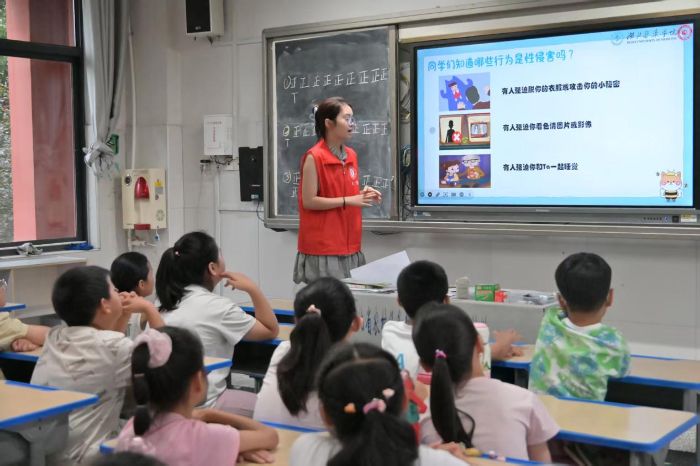 ���t(y��)ˎ�ɿɉ����o����֡��Єӣ��龰�n���c��ȫ����ͯ�ԡ��f���������o��