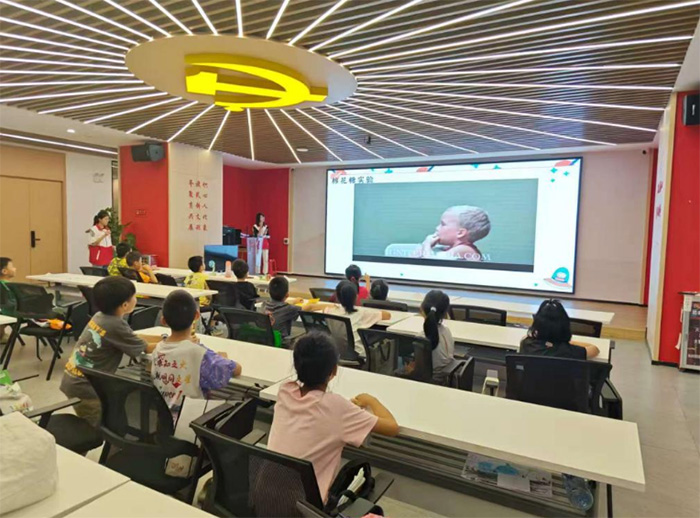 ��ɽ�W�����l�_չ�Α�̌W����ͯ�Կ������BԢ���ژ�​​