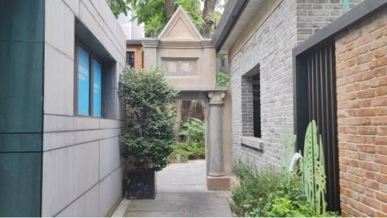 ���ƺ����^�lչ���K퍓P�����ĺ�