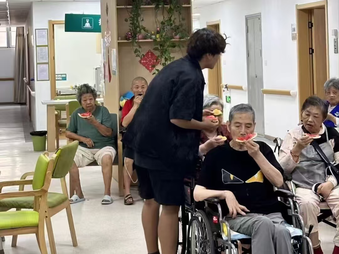 KƼW܄ӌWԺ_չůɣܣ־Ը顱`ഺ