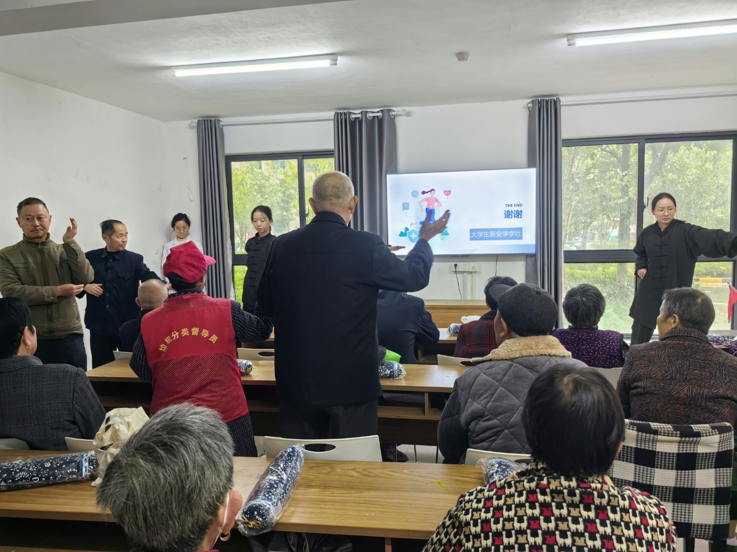 tˎWW°tWW1018̖ͬԷx\